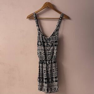Forever 21 Taupe & Black Printed CrossBack Buttoned Romper Size M EUC